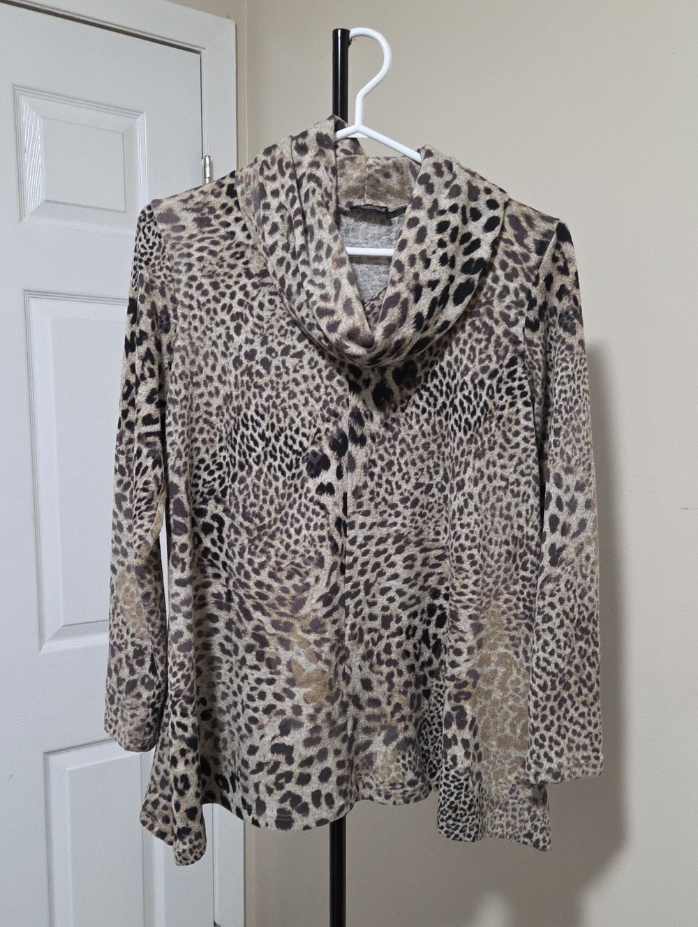 Clientele Leopard Print Cowl Neck Sweater - Beige/Black